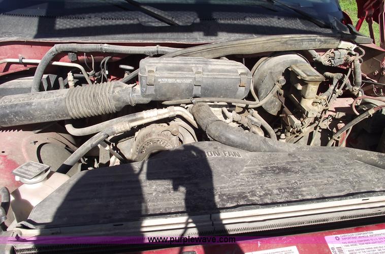 image for item 5584 1996 Dodge Ram 2500 pickup truck