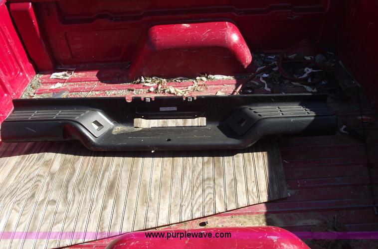 image for item 5585 Chevrolet S10 truck bed