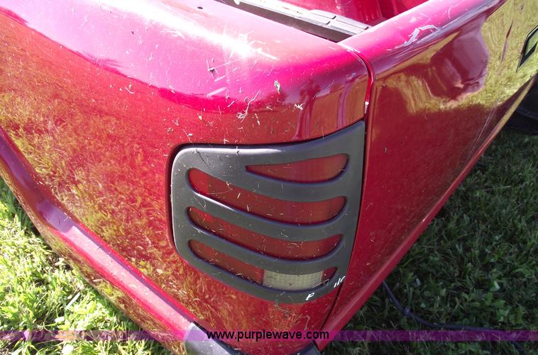 image for item 5585 Chevrolet S10 truck bed