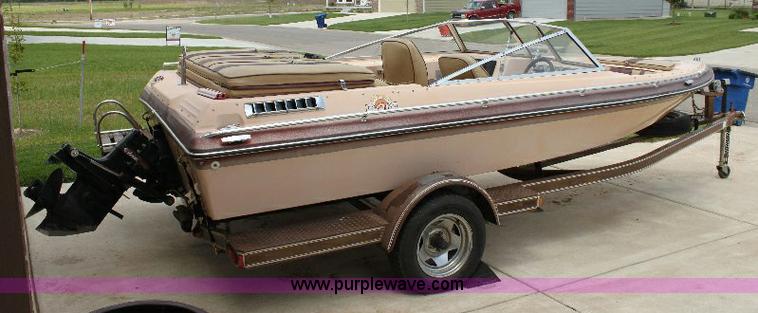 image for item 6551 1984 Baja 18' ski boat