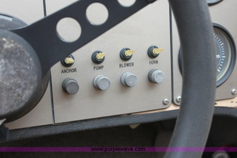 image for item 6551 1984 Baja 18' ski boat