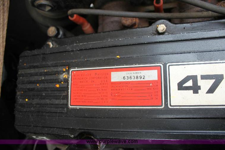 image for item 6551 1984 Baja 18' ski boat