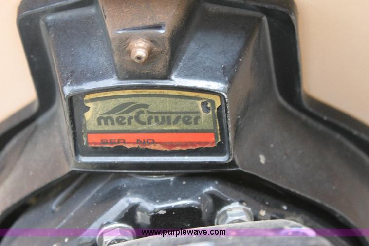 image for item 6551 1984 Baja 18' ski boat