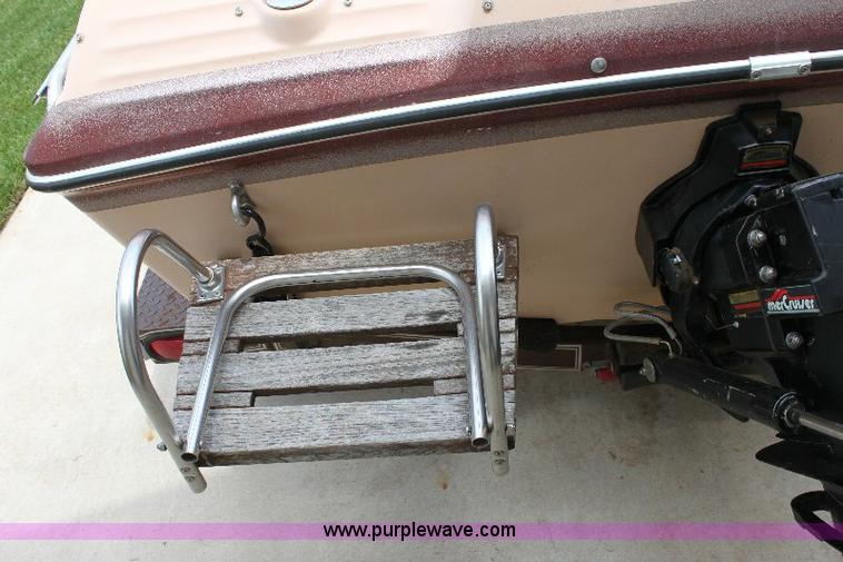 image for item 6551 1984 Baja 18' ski boat