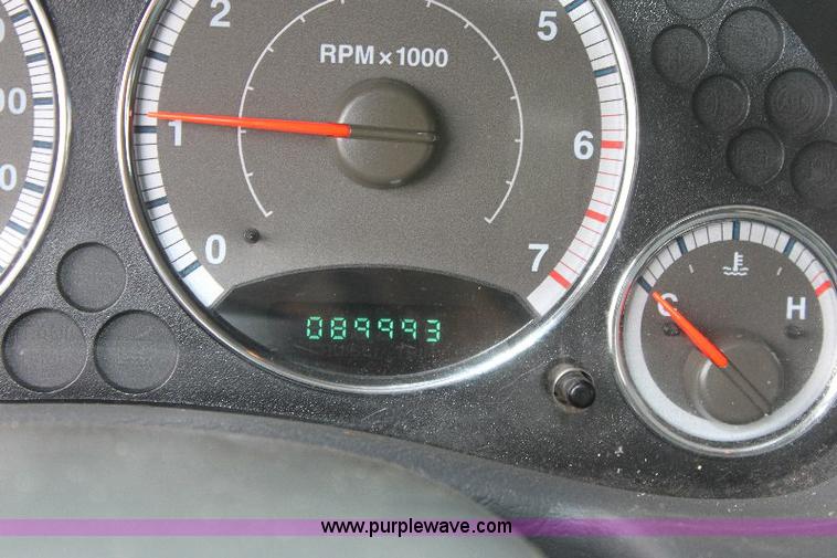 image for item 6552 2005 Jeep Liberty Limited SUV