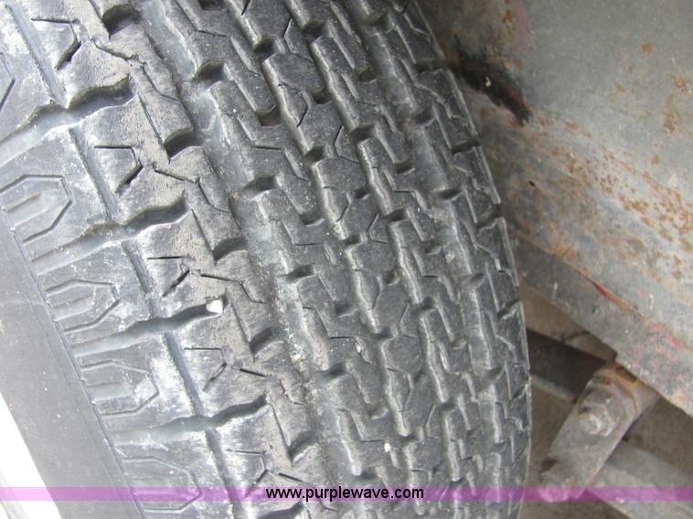 image for item 6961 1997 PJ 18' trailer