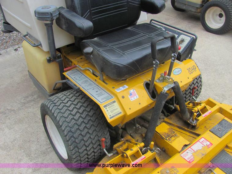 image for item 6962 Walker zero turn lawn mower
