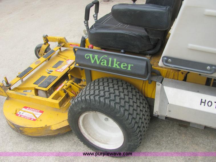 image for item 6962 Walker zero turn lawn mower