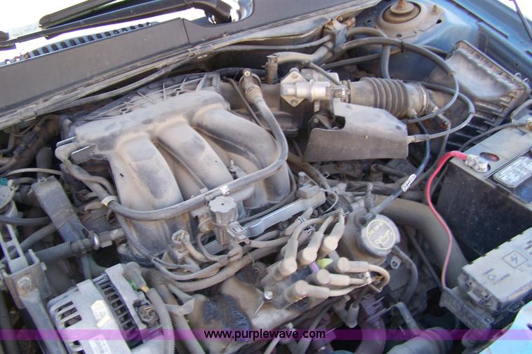 image for item 7302 2006 Ford Taurus SE