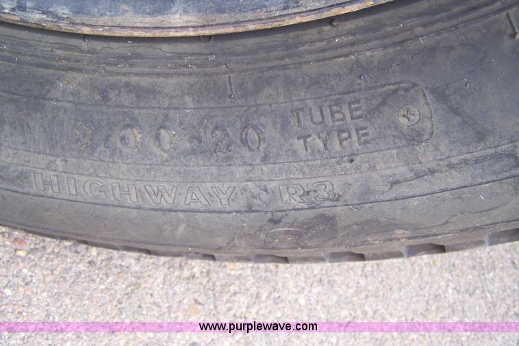 image for item 7382 1960 Chevrolet Viking grain truck