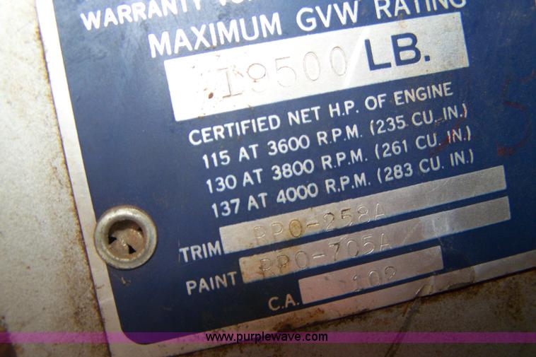 image for item 7382 1960 Chevrolet Viking grain truck