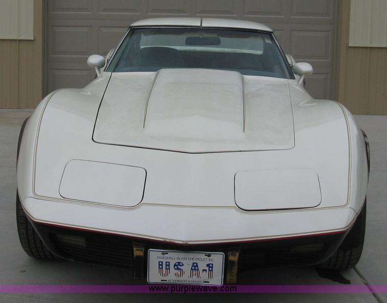 image for item 8111 1977 Chevrolet Corvette