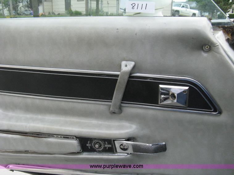 image for item 8111 1977 Chevrolet Corvette