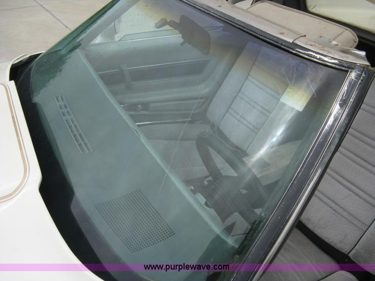 image for item 8111 1977 Chevrolet Corvette