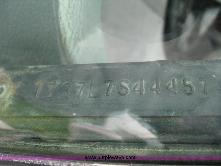 image for item 8111 1977 Chevrolet Corvette