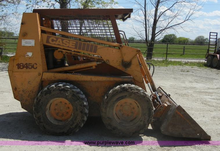 image for item 2162 1994 Case 1845C skid steer