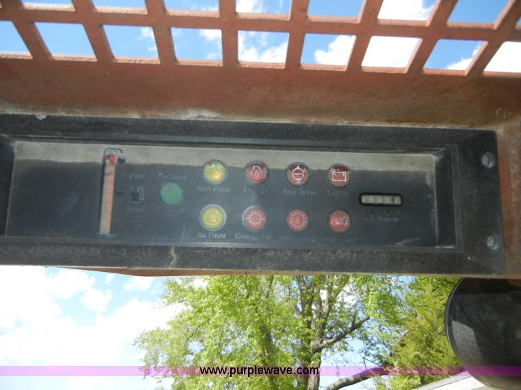 image for item 2164 1997 Case 1845C skid steer