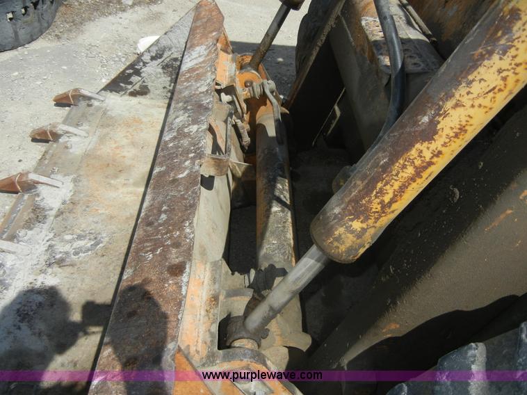 image for item 2164 1997 Case 1845C skid steer