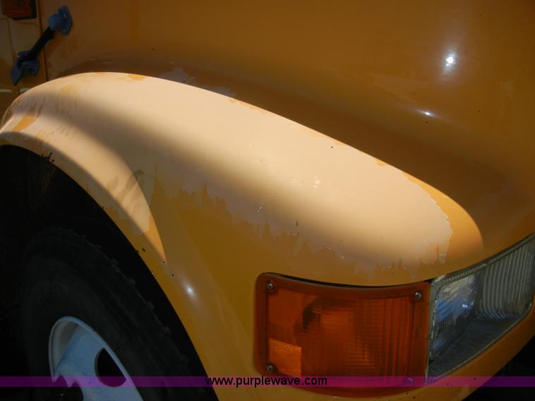 image for item 2354 1999 International 4900 dump truck