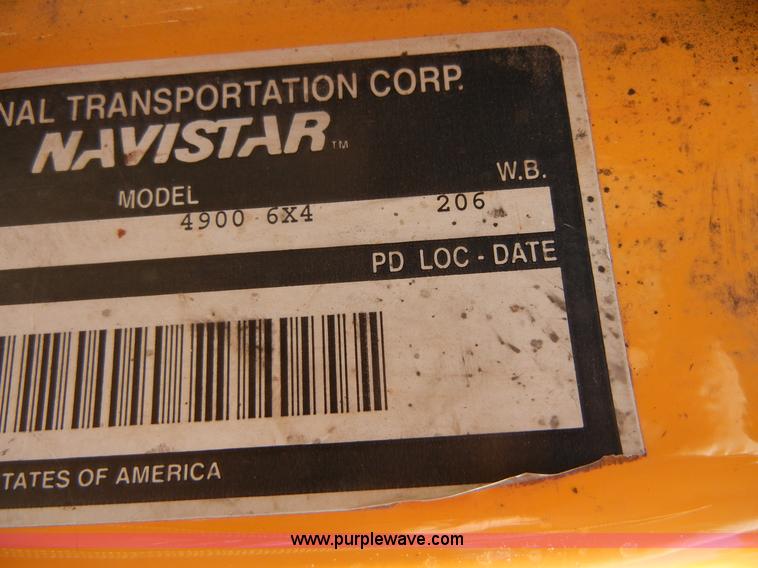 image for item 2354 1999 International 4900 dump truck