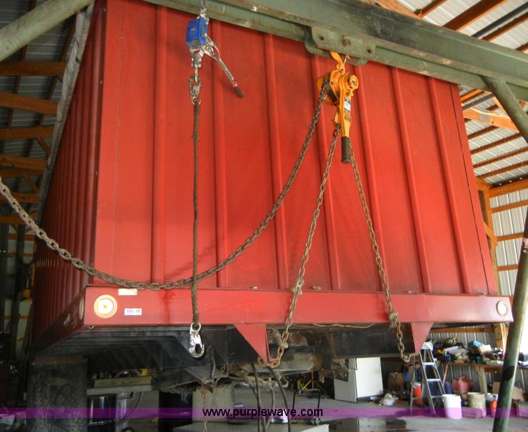 image for item 2355 Obeco grain box