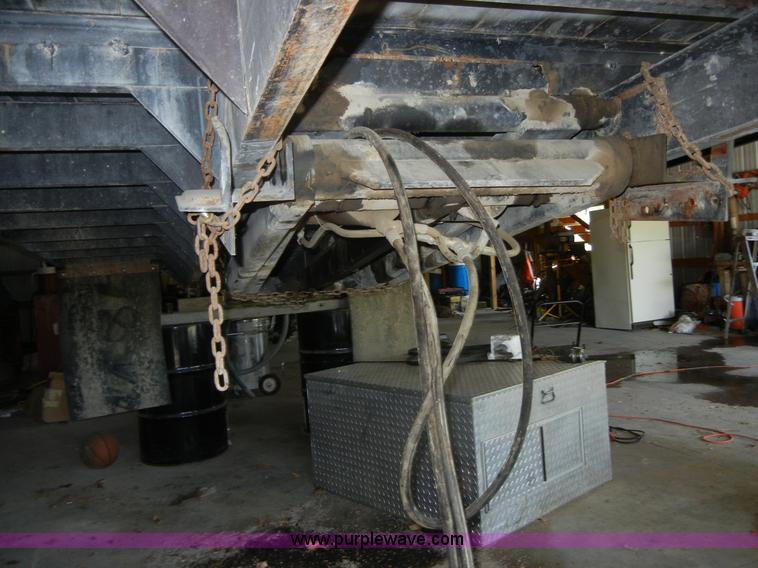 image for item 2355 Obeco grain box