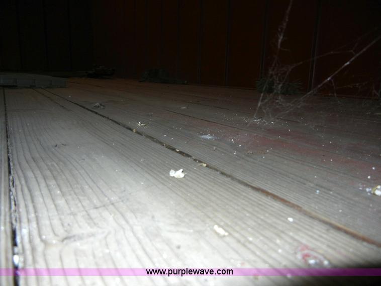 image for item 2355 Obeco grain box