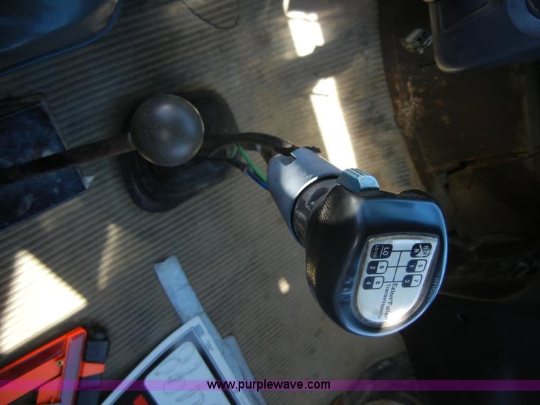 image for item 2356 1992 Ford LT8000 flatbed semi truck