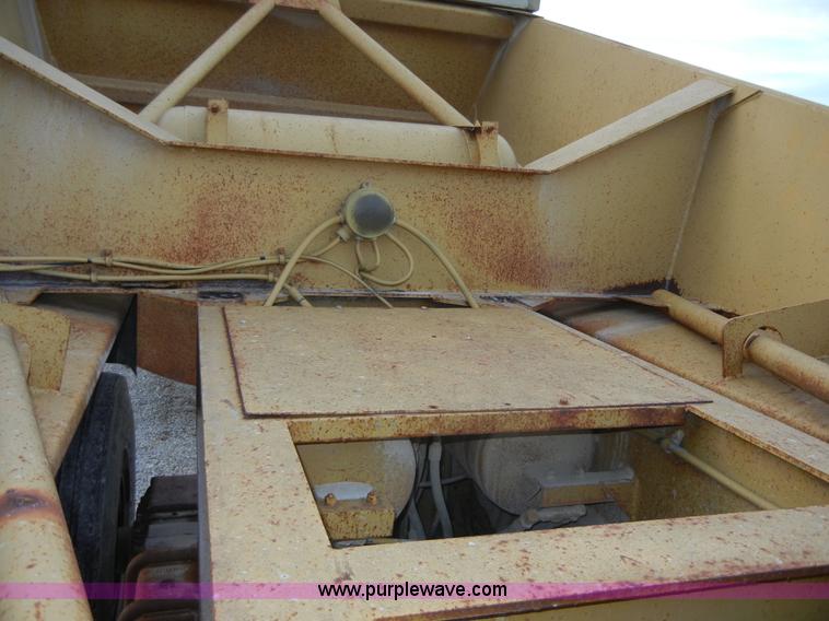 image for item 2360 1984 Load King 1827STD belly dump trailer