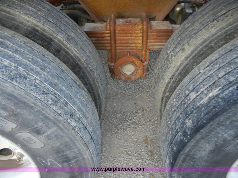 image for item 2360 1984 Load King 1827STD belly dump trailer