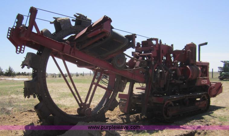 image for item 3060 1961 Cleveland JS30 trencher