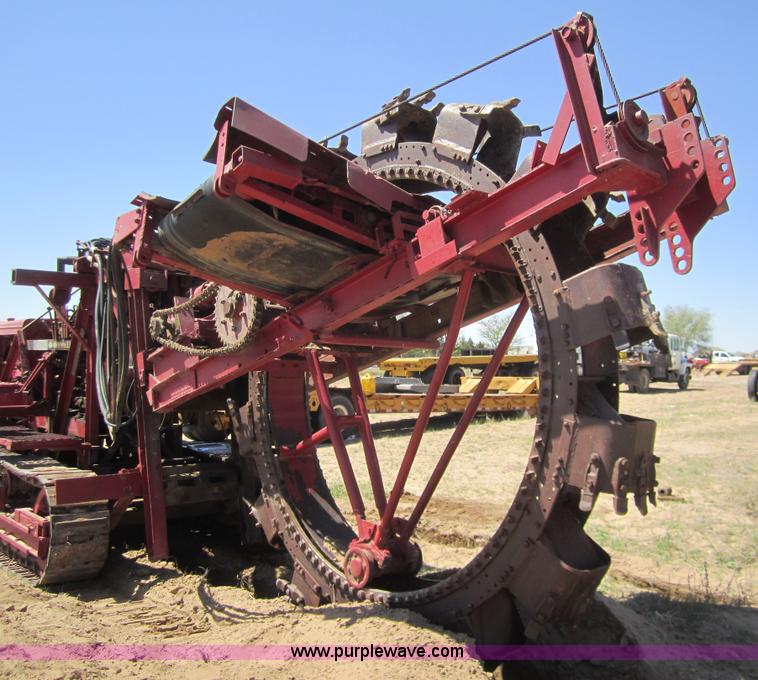 image for item 3060 1961 Cleveland JS30 trencher