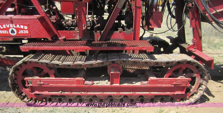 image for item 3060 1961 Cleveland JS30 trencher