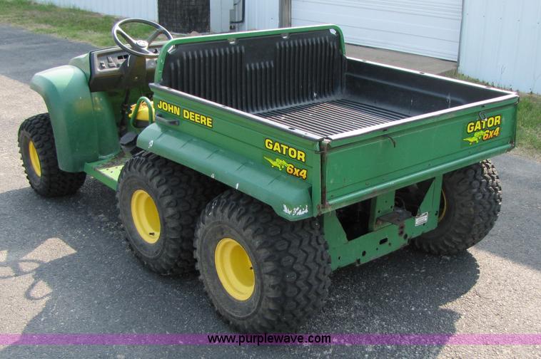 image for item 3440 John Deere Gator 6x4