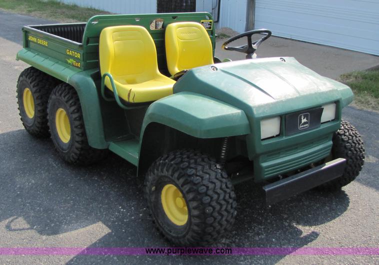image for item 3440 John Deere Gator 6x4