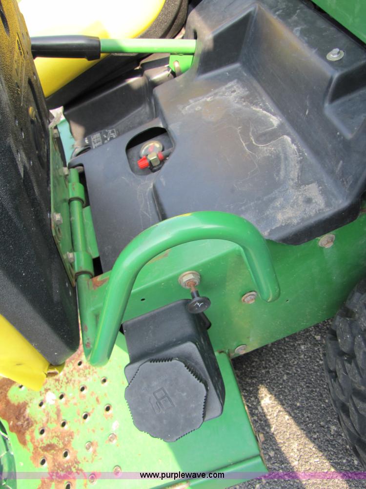 image for item 3440 John Deere Gator 6x4