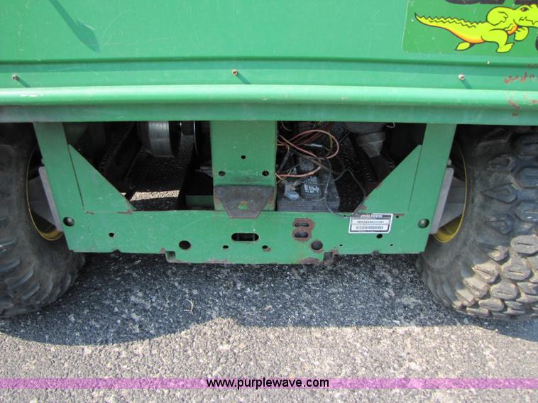 image for item 3440 John Deere Gator 6x4