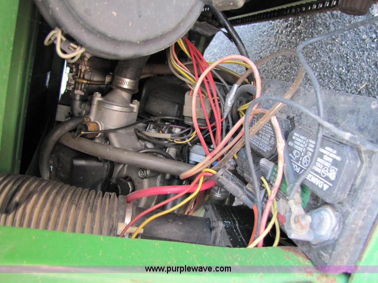 image for item 3440 John Deere Gator 6x4