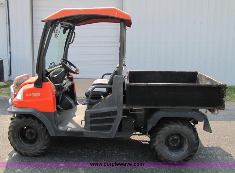 image for item 3441 Kubota RTV900