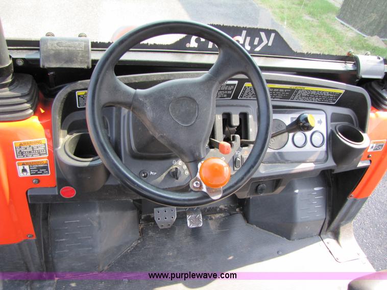 image for item 3441 Kubota RTV900