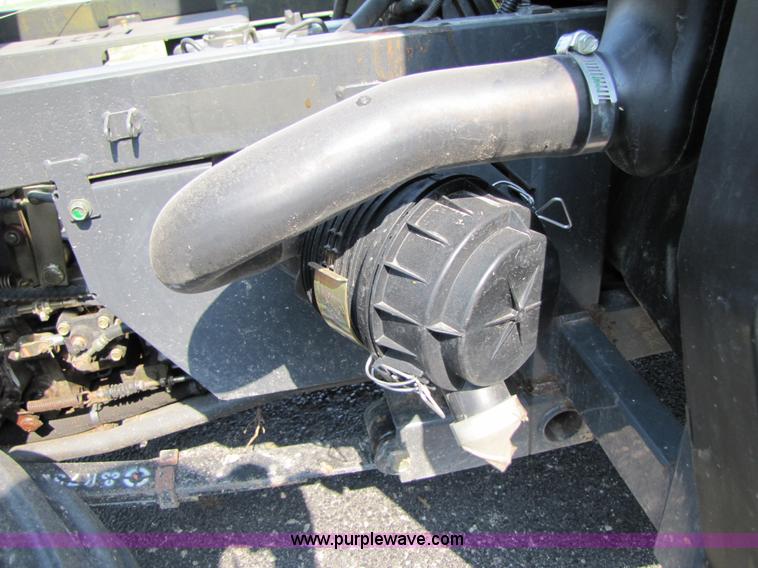 image for item 3441 Kubota RTV900