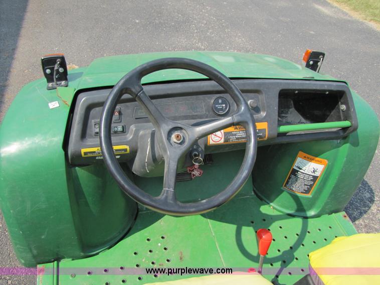 image for item 3443 John Deere Gator 6x4