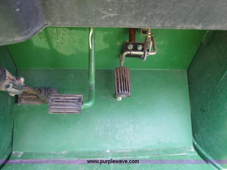 image for item 3443 John Deere Gator 6x4