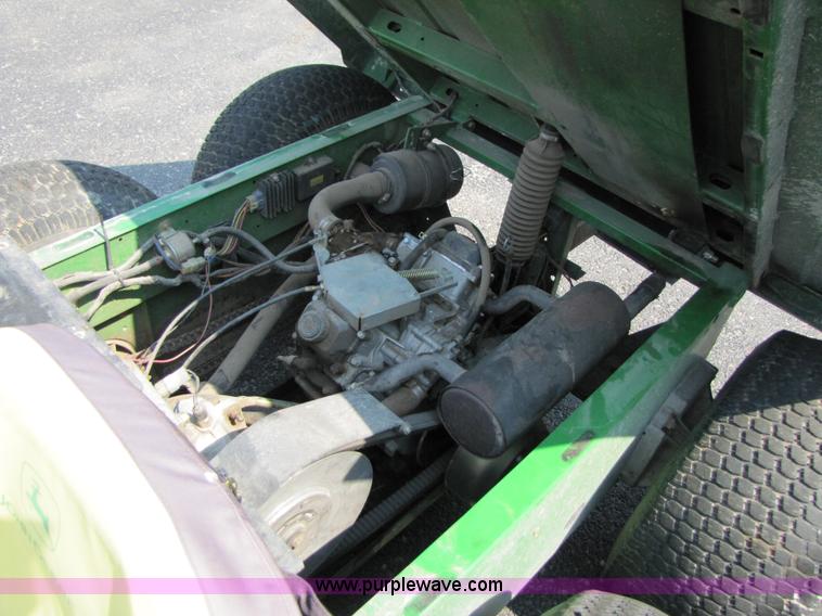 image for item 3443 John Deere Gator 6x4