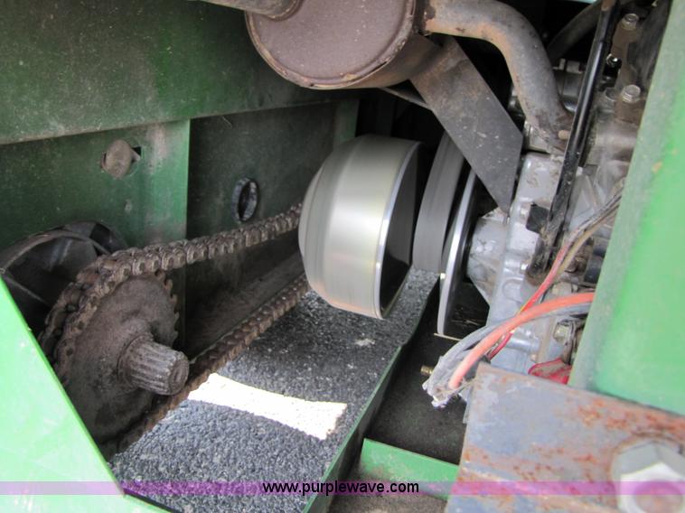 image for item 3443 John Deere Gator 6x4