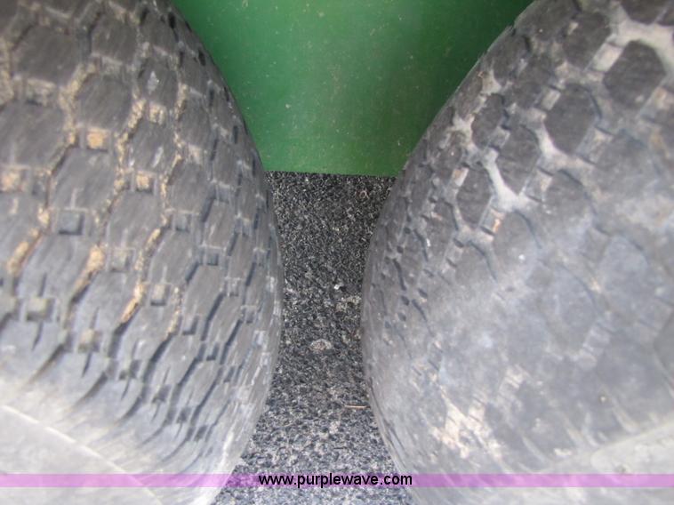 image for item 3443 John Deere Gator 6x4