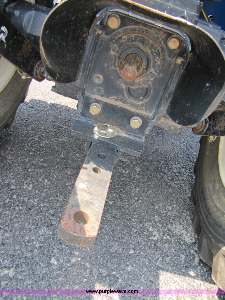 image for item 3444 2006 New Holland TC30 MFWD tractor