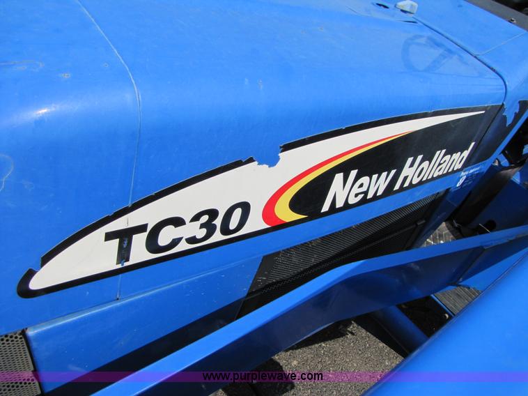 image for item 3444 2006 New Holland TC30 MFWD tractor