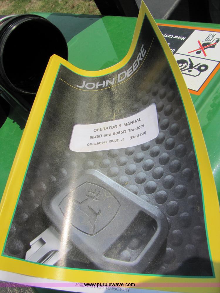image for item 3450 2010 John Deere 5045D tractor