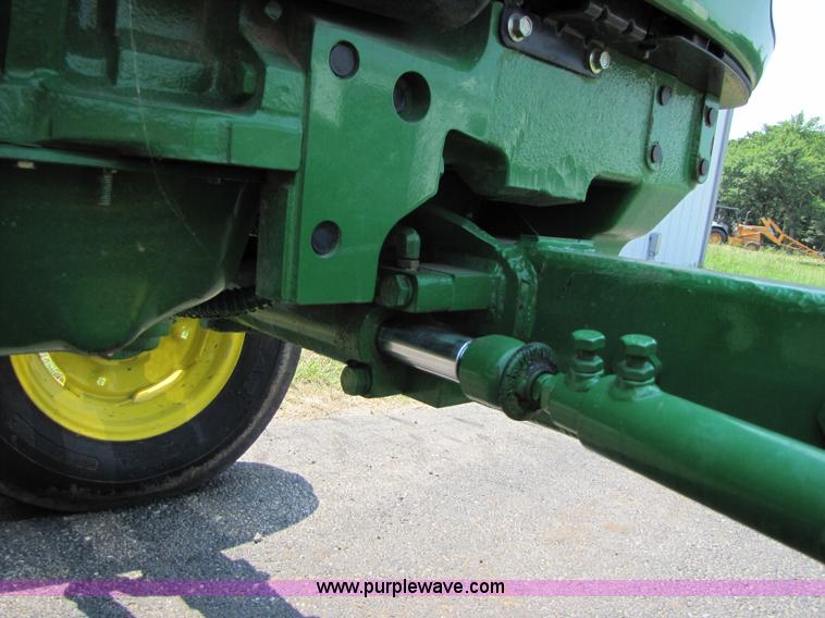 image for item 3450 2010 John Deere 5045D tractor